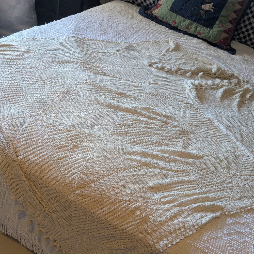 Cream Textured handmade Crochet Throw Blanket